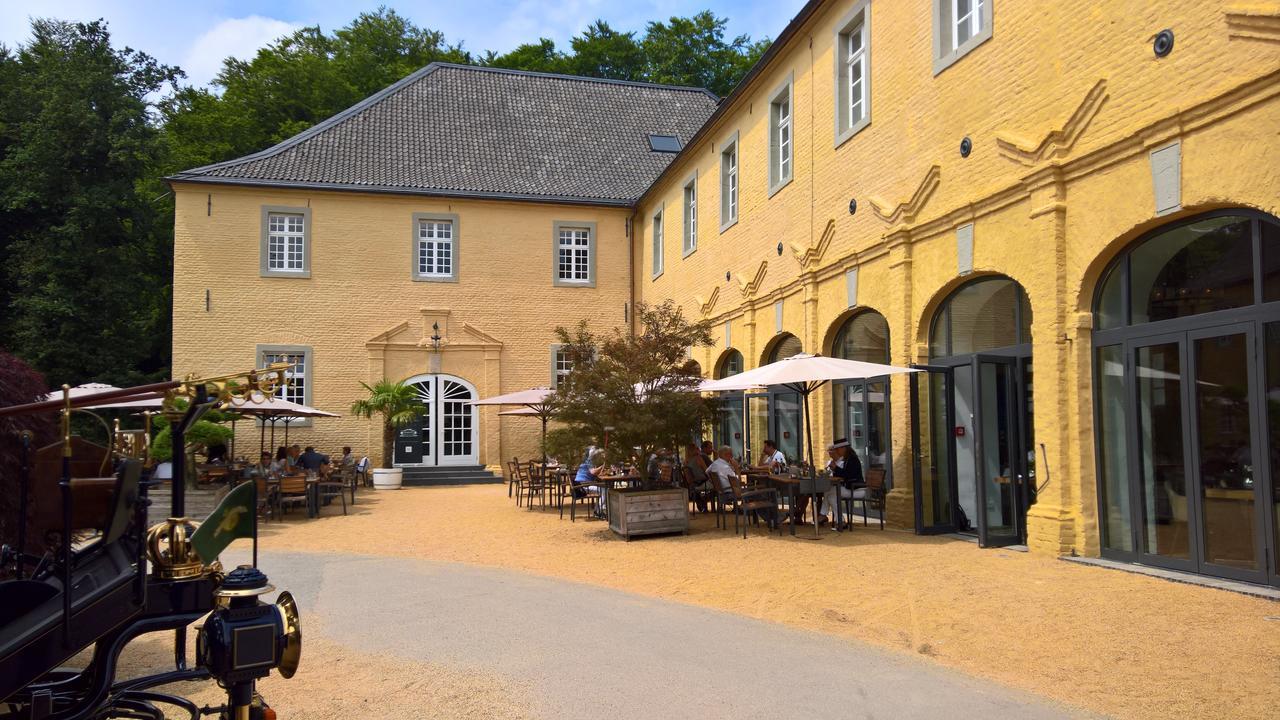 Hotel Schloss Dyck Jüchen Esterno foto