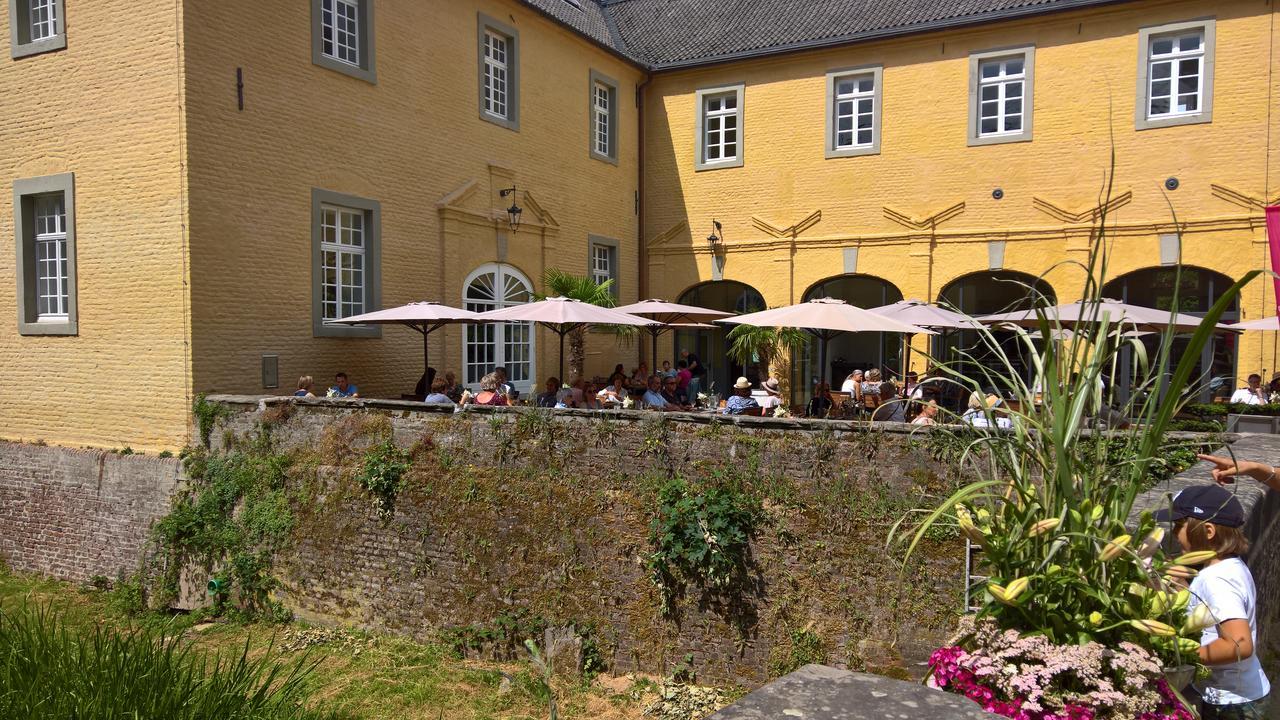 Hotel Schloss Dyck Jüchen Esterno foto